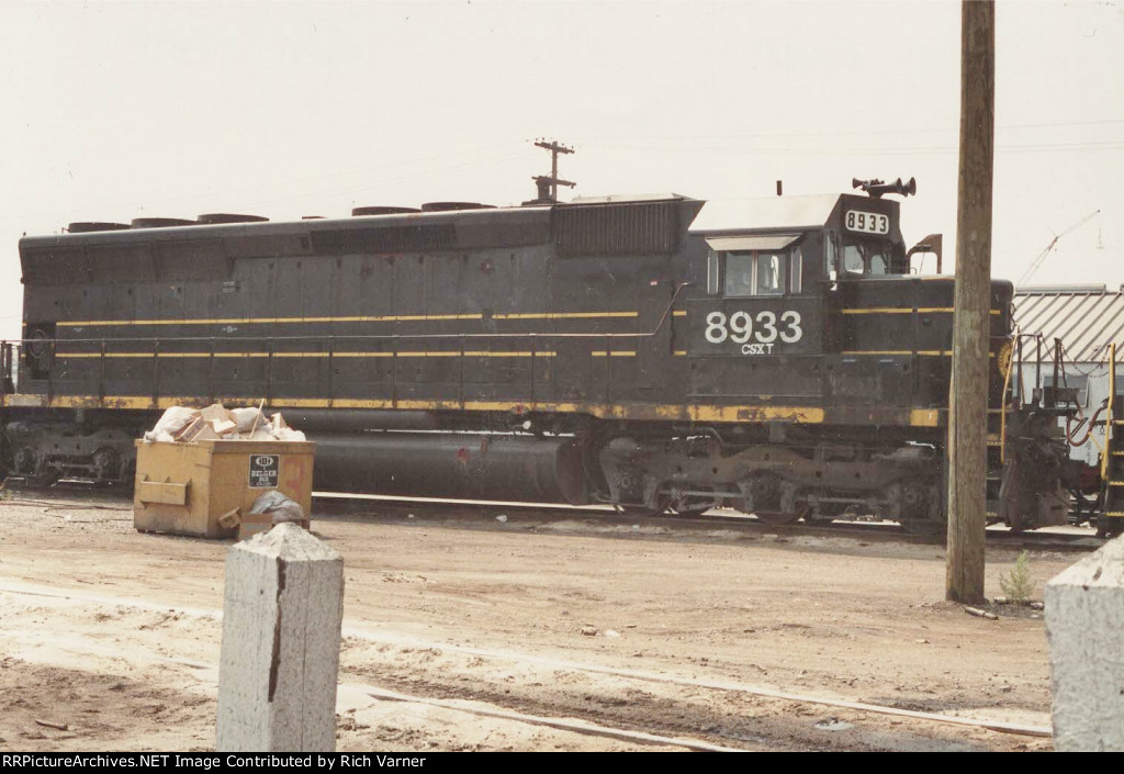 CSX #8933